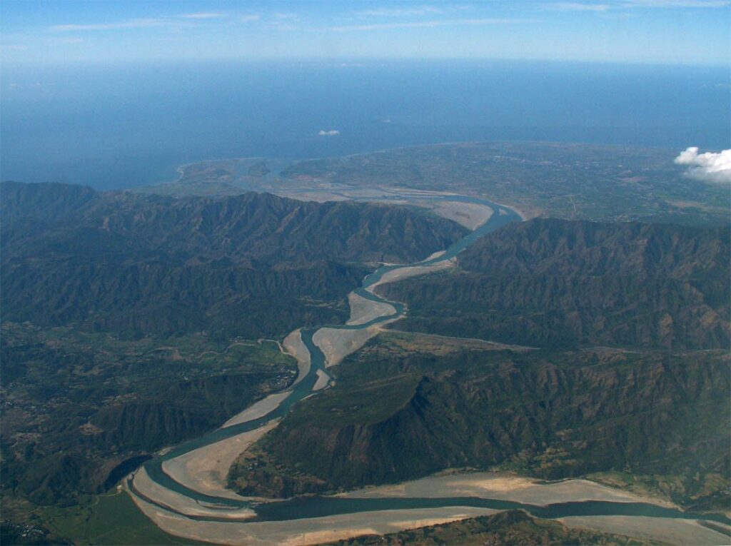Abra_River_1