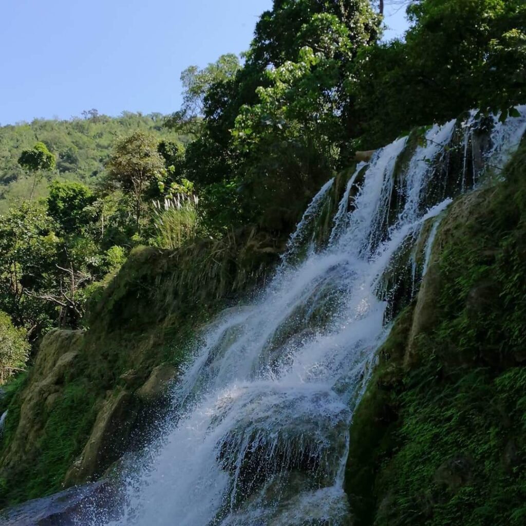 Kaparkan Falls10