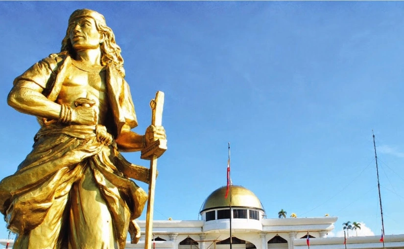 Sultan Kudarat Monument 2