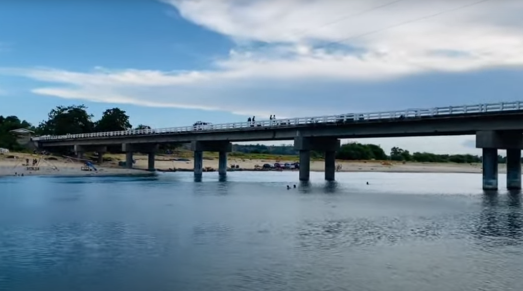 Abuan River11