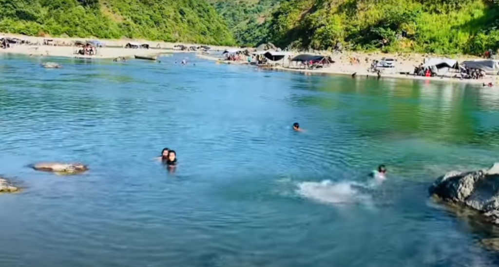 Abuan River9