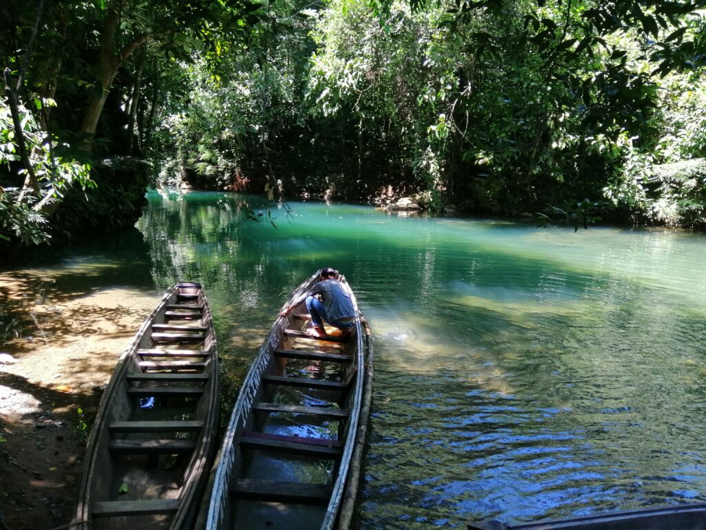 Lussok Crystal Cave3