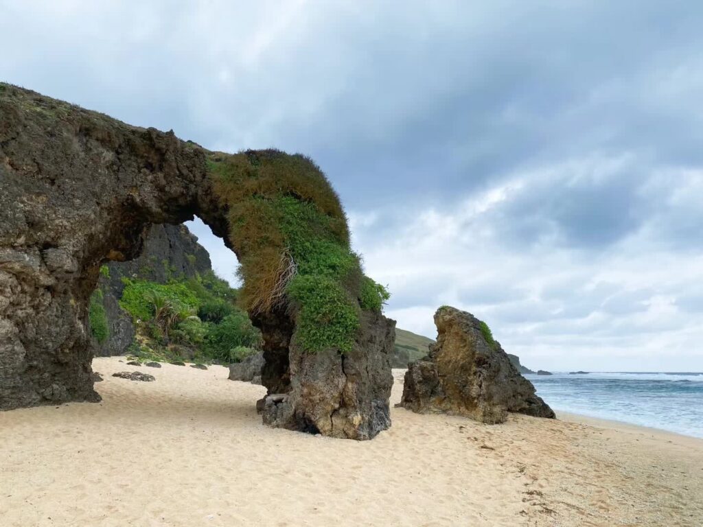 Morong Beach
